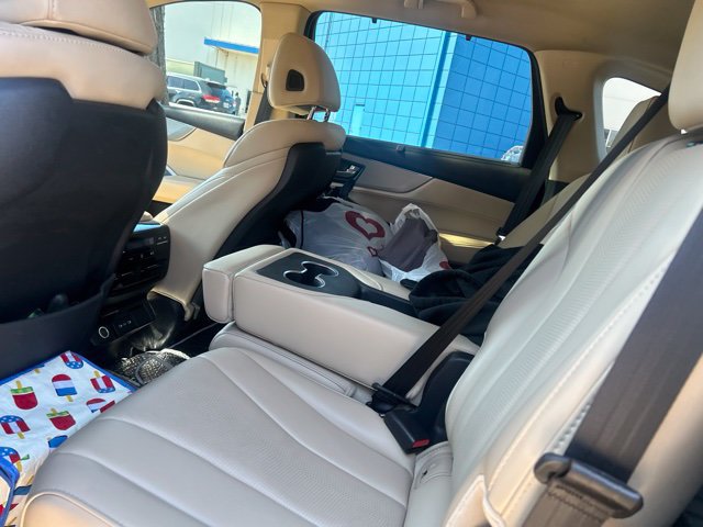 Used 2025 Acura MDX w/ Technology Package FWD image 5