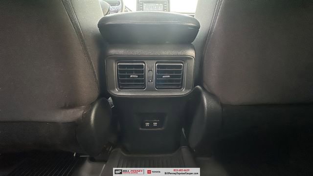 Used 2020 Toyota RAV4 XLE w/ Convenience Package image 14