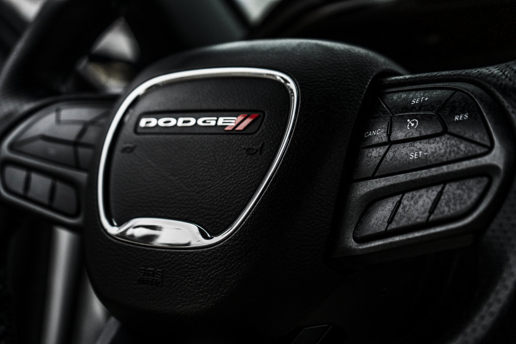 Used 2022 Dodge Durango R/T w/ Tow 'N Go Group AWD/4WD image 28