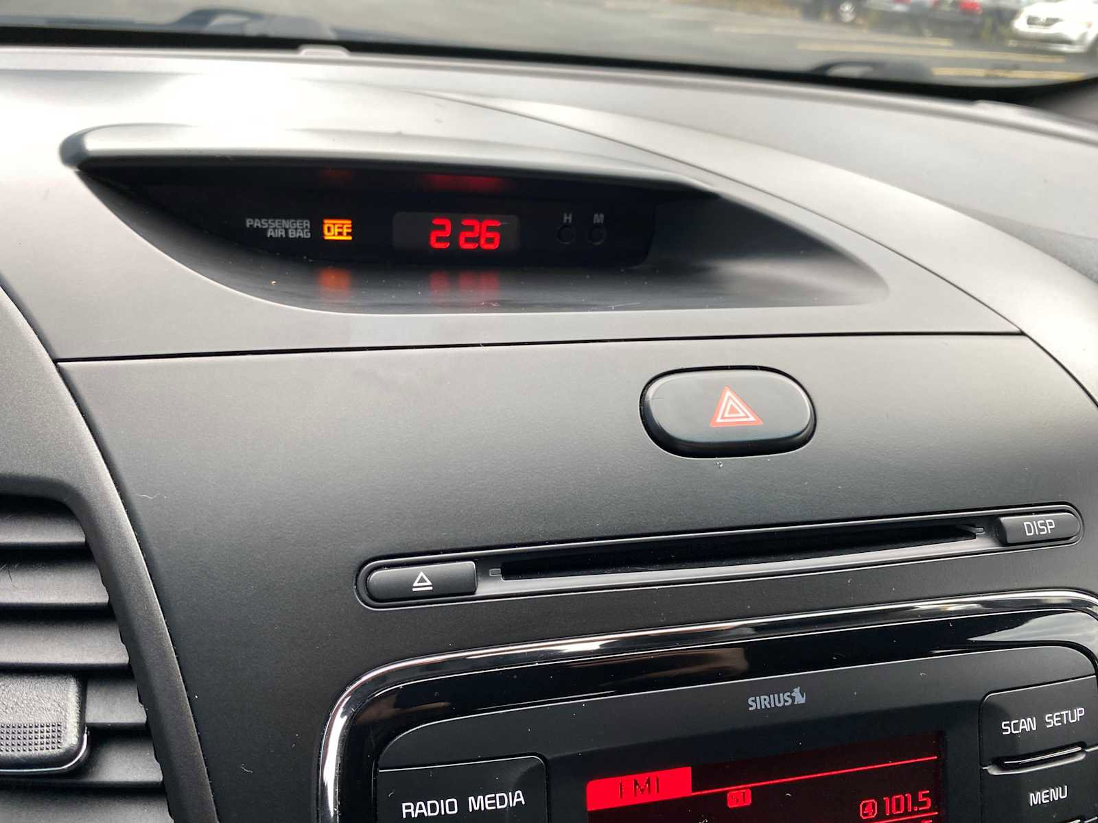 Used 2017 Kia Forte LX image 17