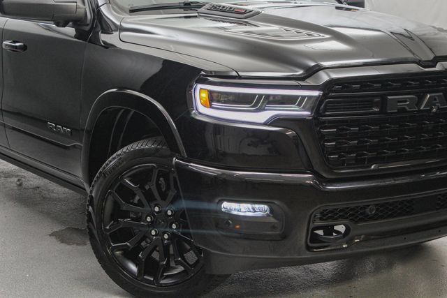 Used 2025 RAM 1500 Limited AWD/4WD image 3