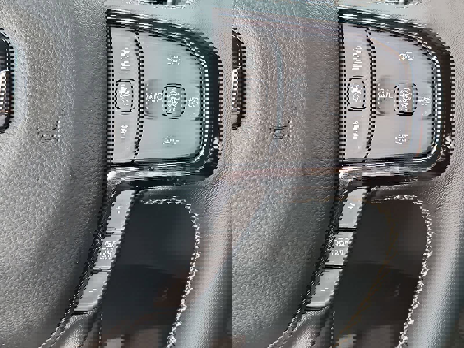 New 2026 RAM 1500 Limited image 25