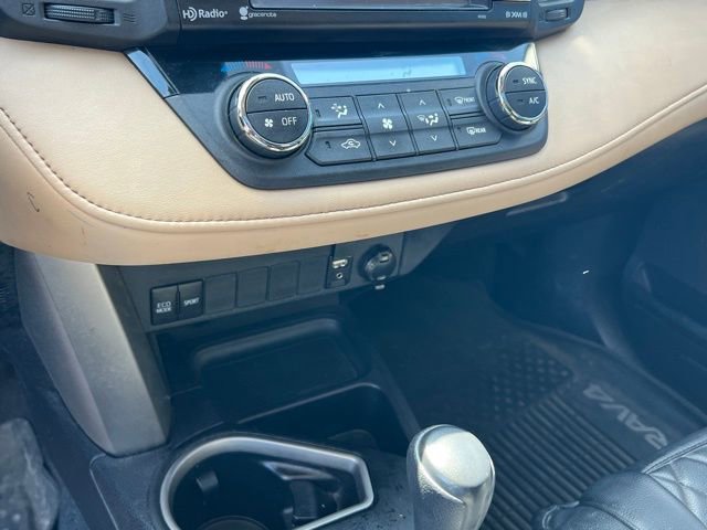 Used 2017 Toyota RAV4 XLE w/ All Weather Liner Package AWD/4WD image 18