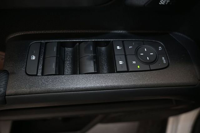 New 2026 Toyota 4Runner Limited AWD/4WD image 12