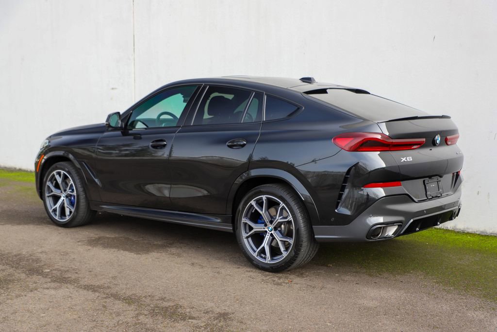 Used 2024 BMW X6 xDrive40i w/ Executive Package image 15