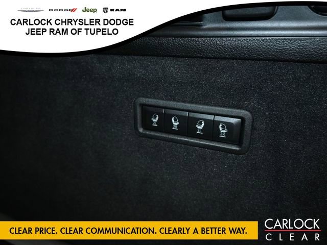 Used 2023 Jeep Grand Wagoneer L Series II AWD/4WD image 27