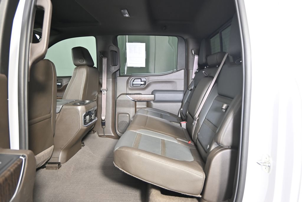 Used 2019 GMC Sierra 1500 Denali w/ Denali Ultimate Package AWD/4WD image 18