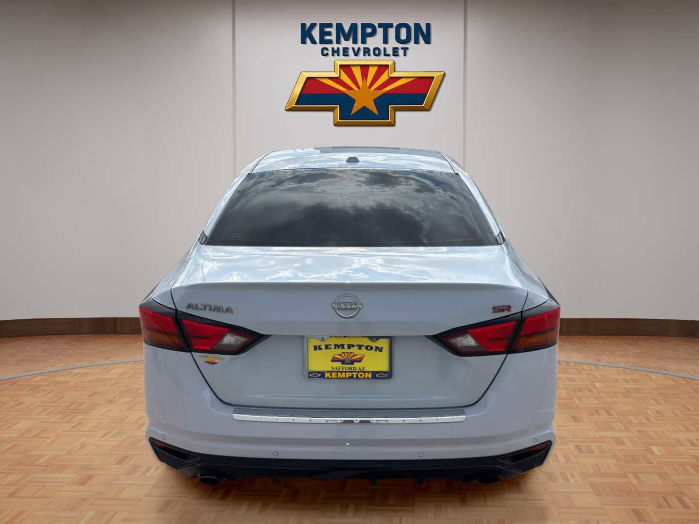 Used 2023 Nissan Altima 2.5 SR FWD image 5