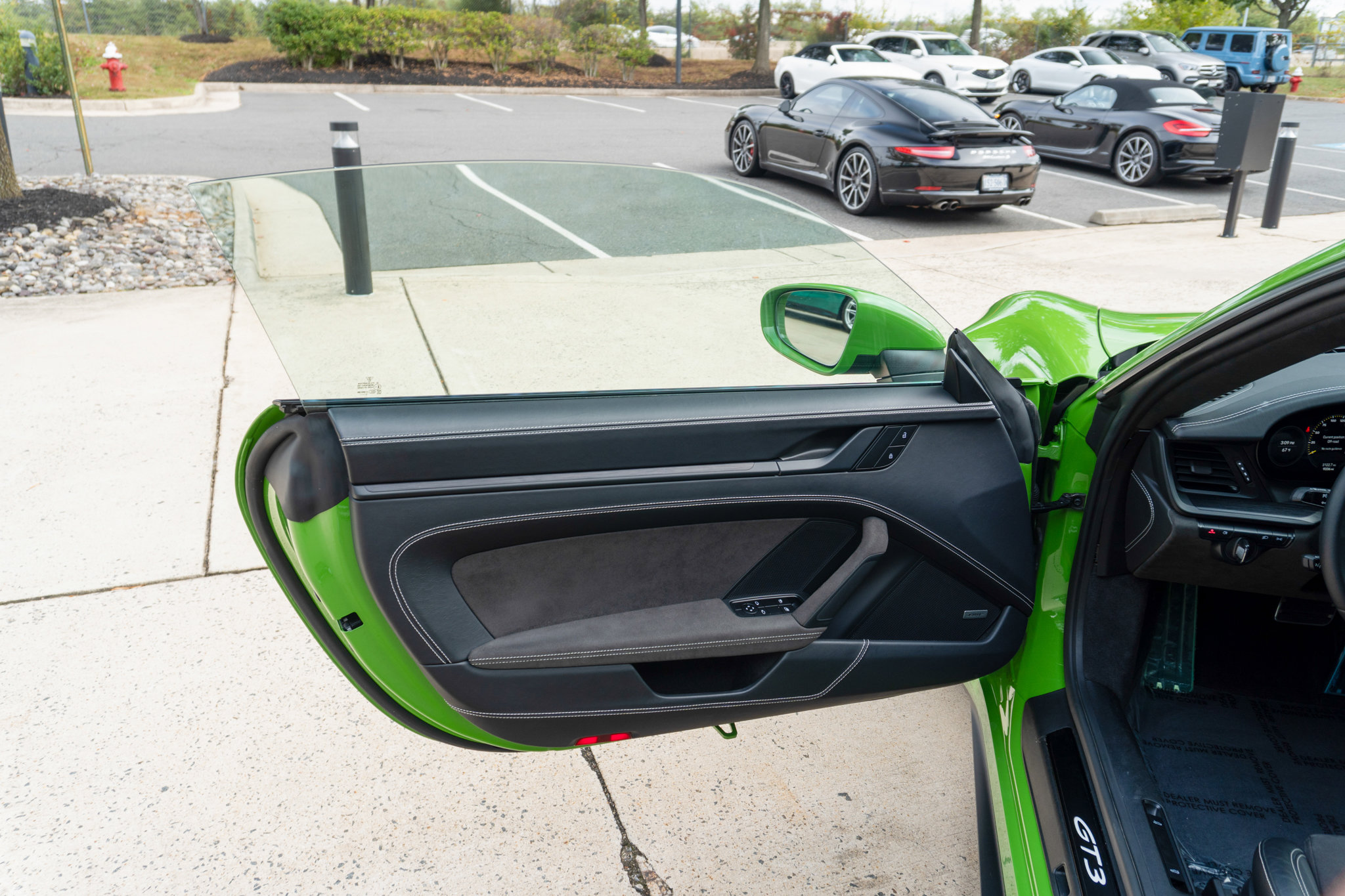 Used 2022 Porsche 911 GT3 image 27