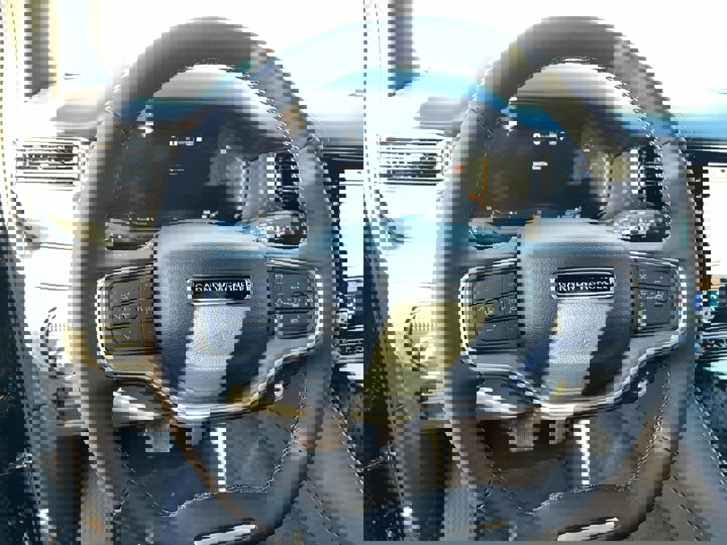 New 2026 Jeep Grand Wagoneer L Limited image 12