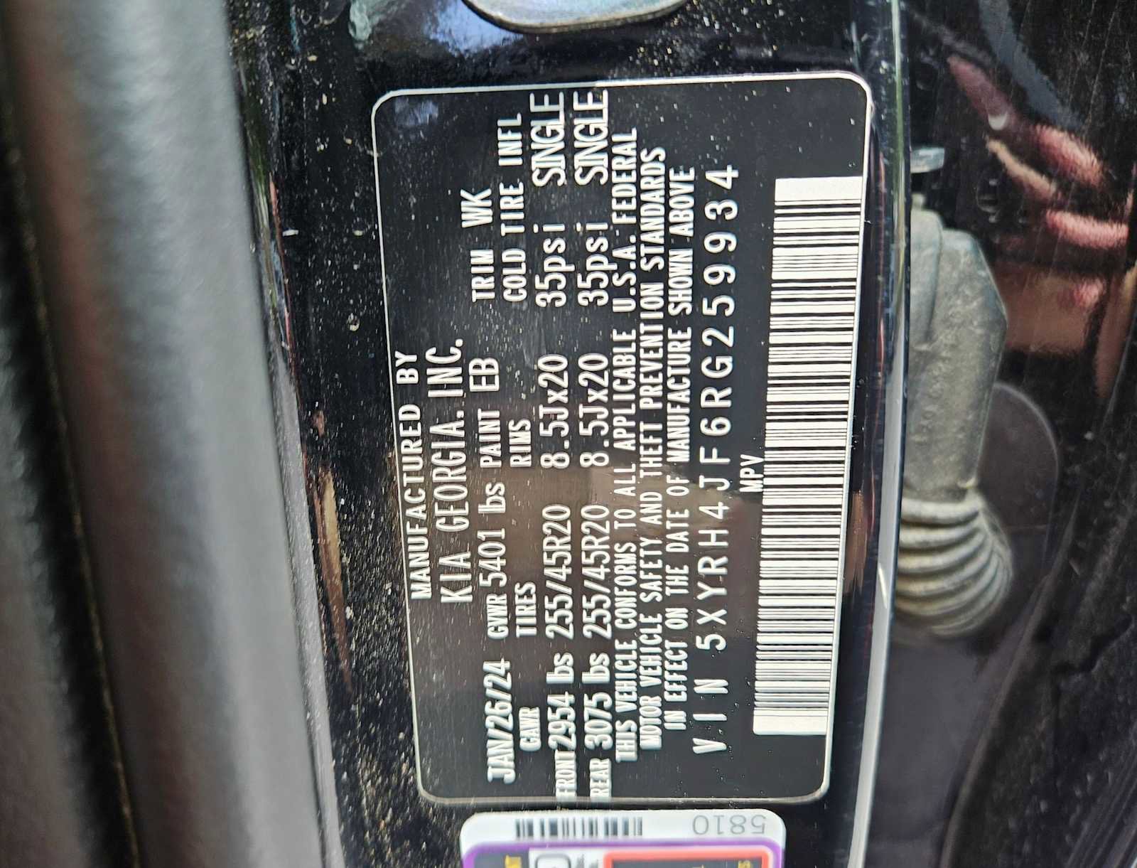 Certified 2024 Kia Sorento EX w/ Panoramic Sunroof Package FWD image 17