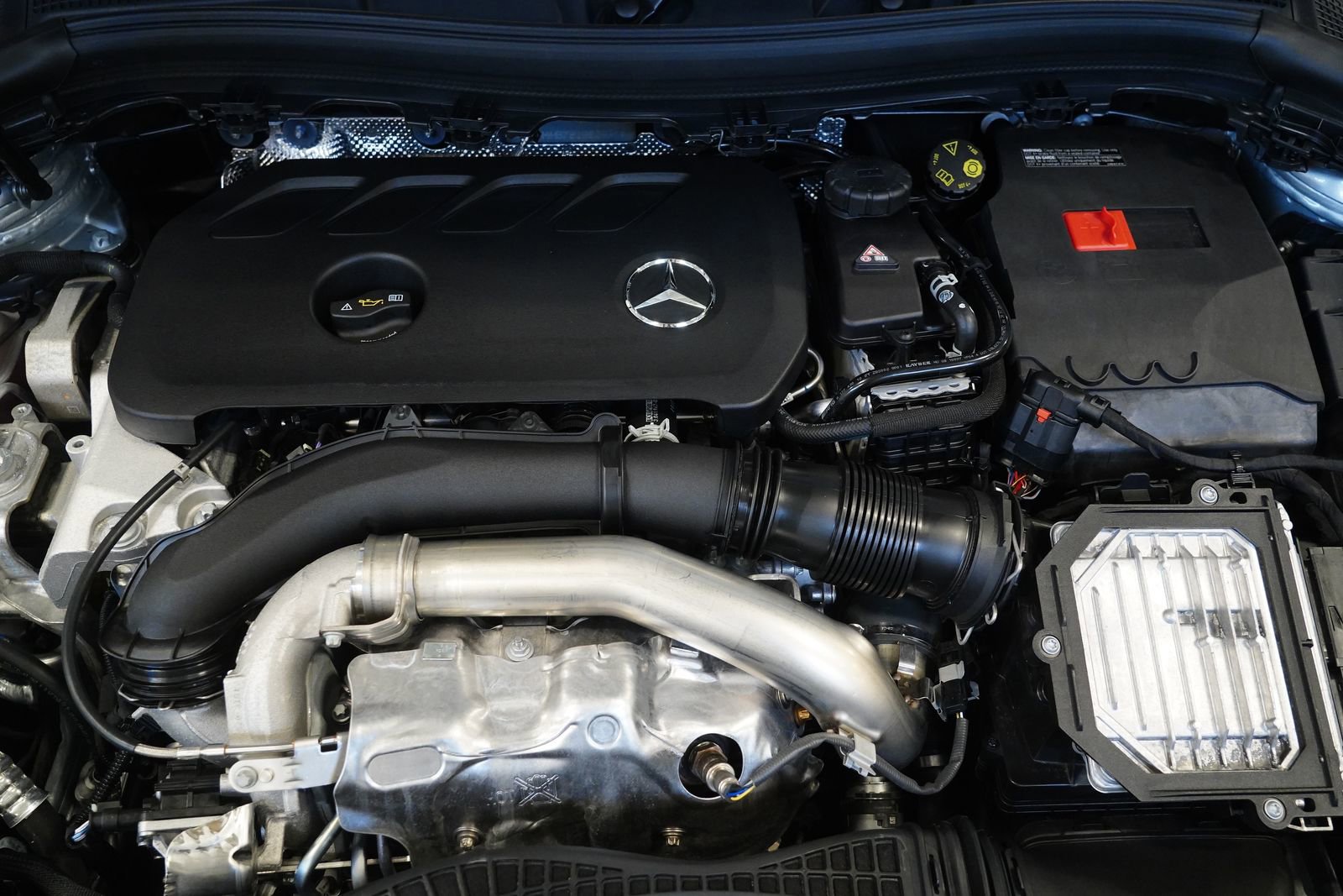 Used 2025 Mercedes-Benz GLA 250 4MATIC image 31