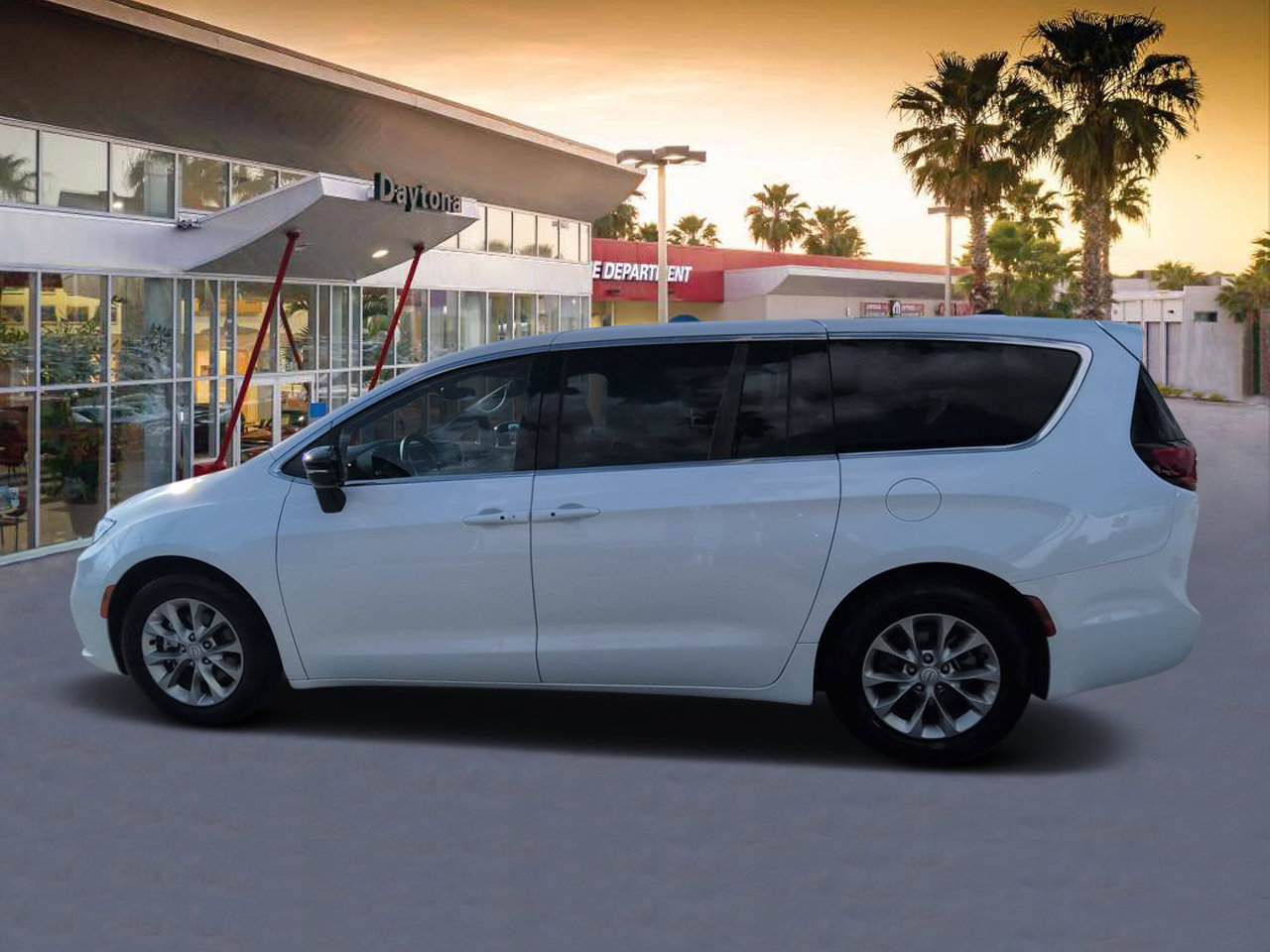 Certified 2026 Chrysler Pacifica Limited FWD image 6
