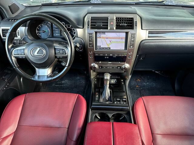 Used 2020 Lexus GX 460 Premium w/ Premium Package AWD/4WD image 15
