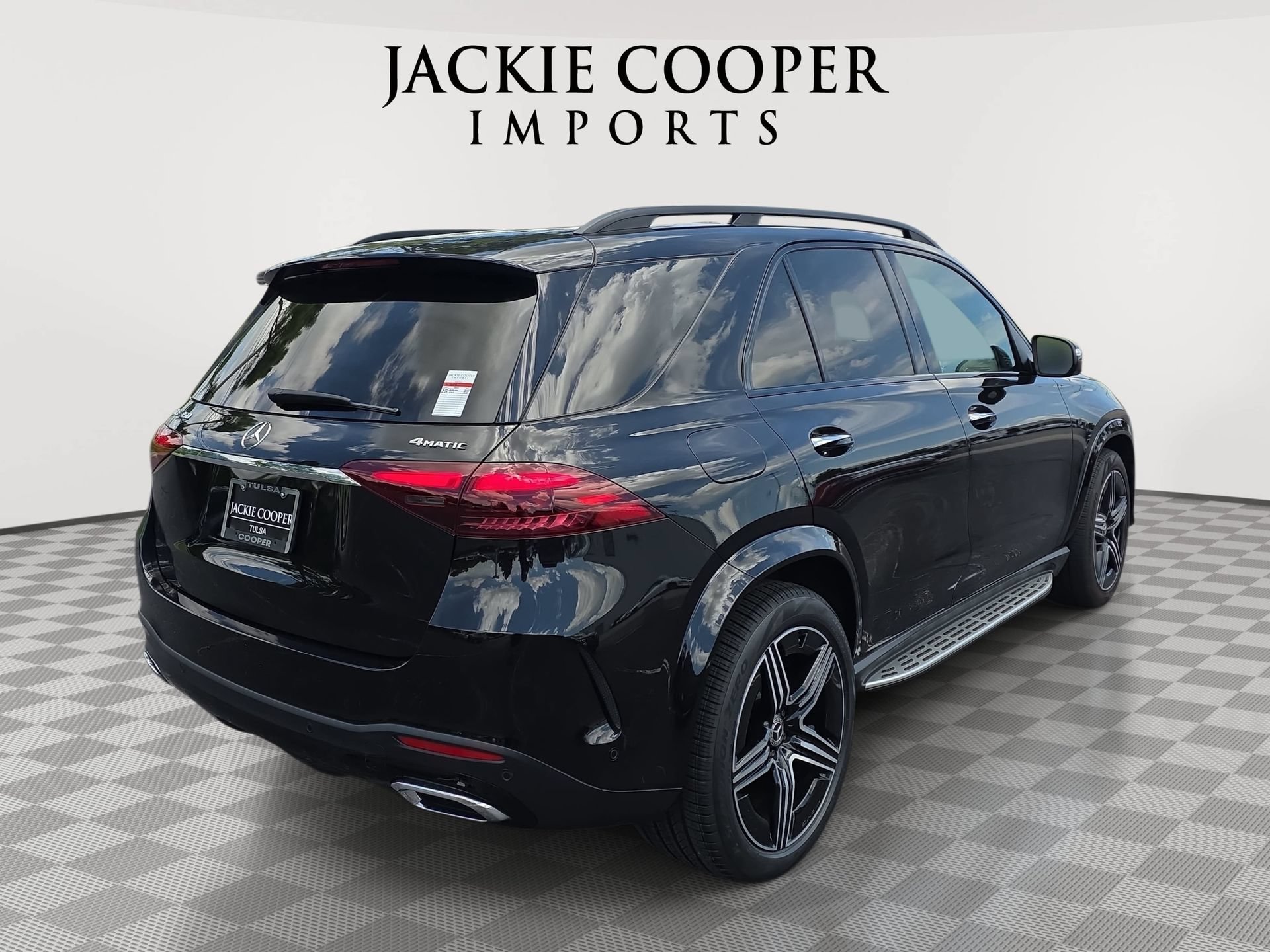 Used 2024 Mercedes-Benz GLE 450 4MATIC image 5