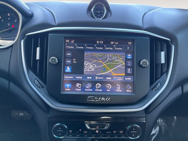 Used 2015 Maserati Ghibli RWD image 18