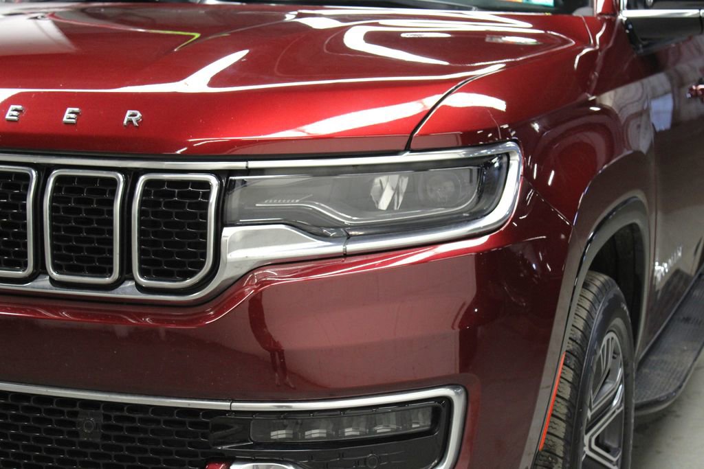 Used 2025 Jeep Wagoneer Series II image 40