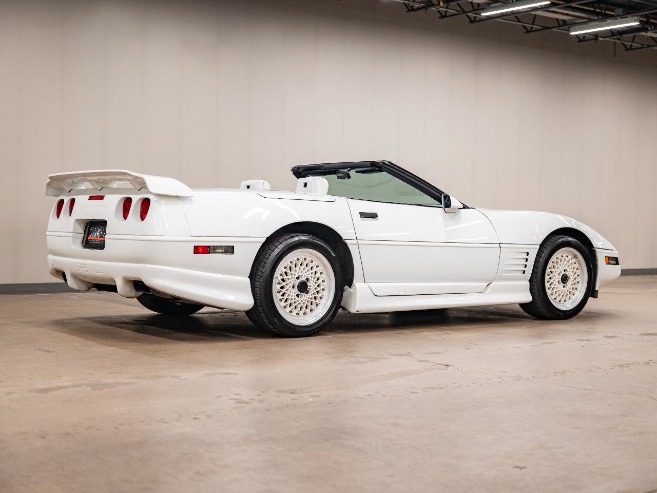 Used 1992 Chevrolet Corvette Convertible RWD image 38