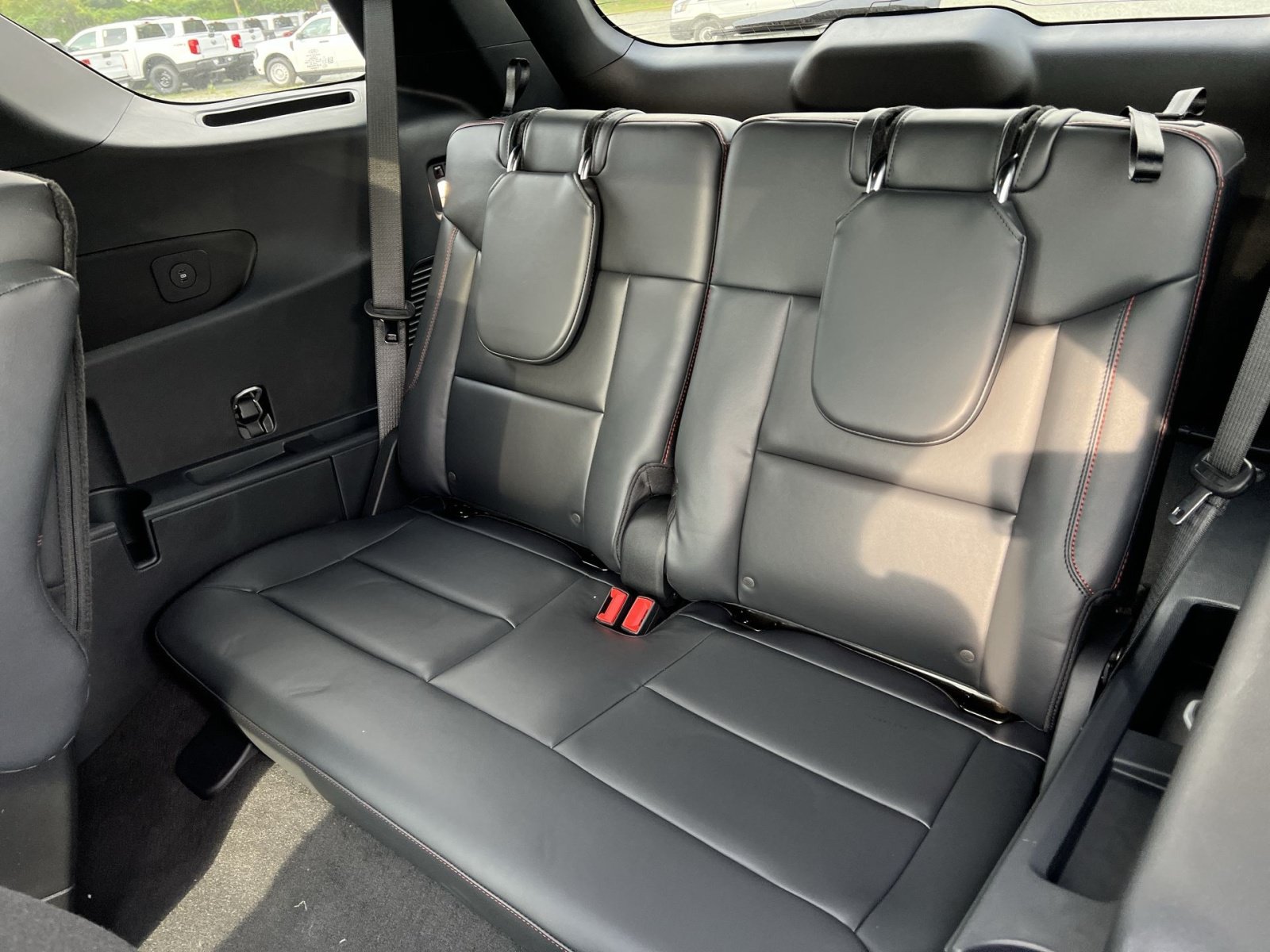 New 2026 Ford Explorer ST-Line w/ ST-Line Street Pack AWD/4WD image 26