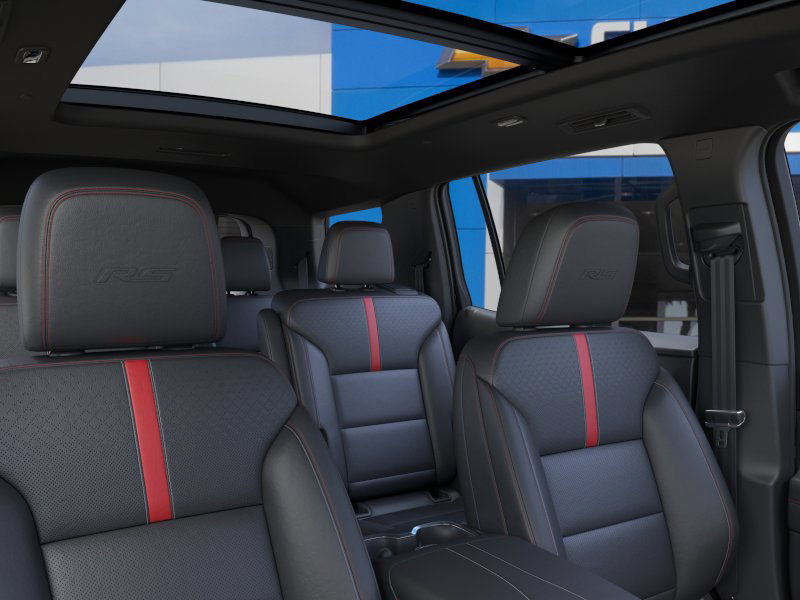 New 2026 Chevrolet Traverse RS w/ LPO, Floor Liner Package AWD/4WD image 24