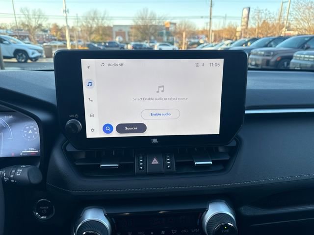 Used 2023 Toyota RAV4 Limited image 18