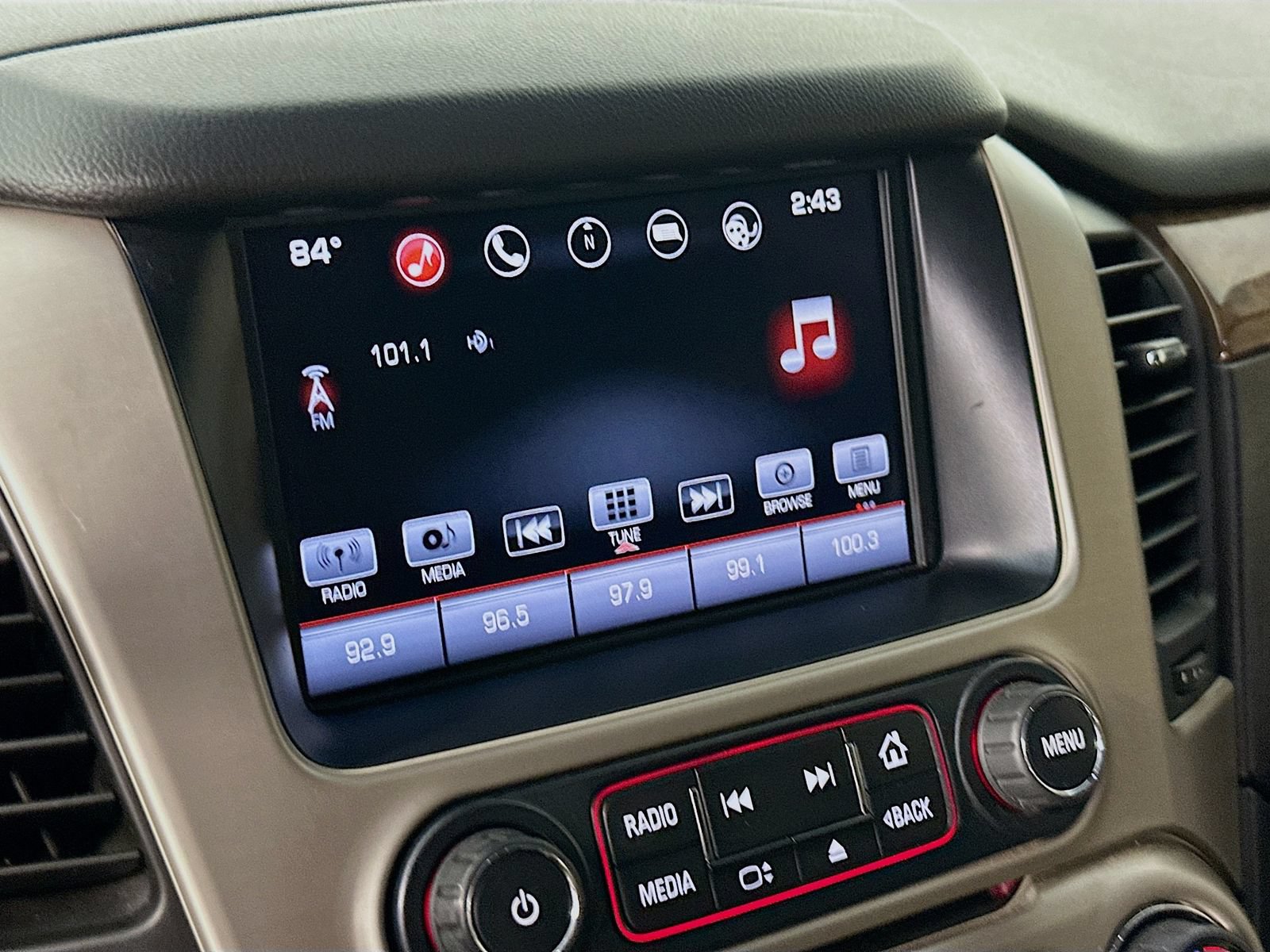 Used 2016 GMC Yukon Denali w/ Open Road Package RWD image 15