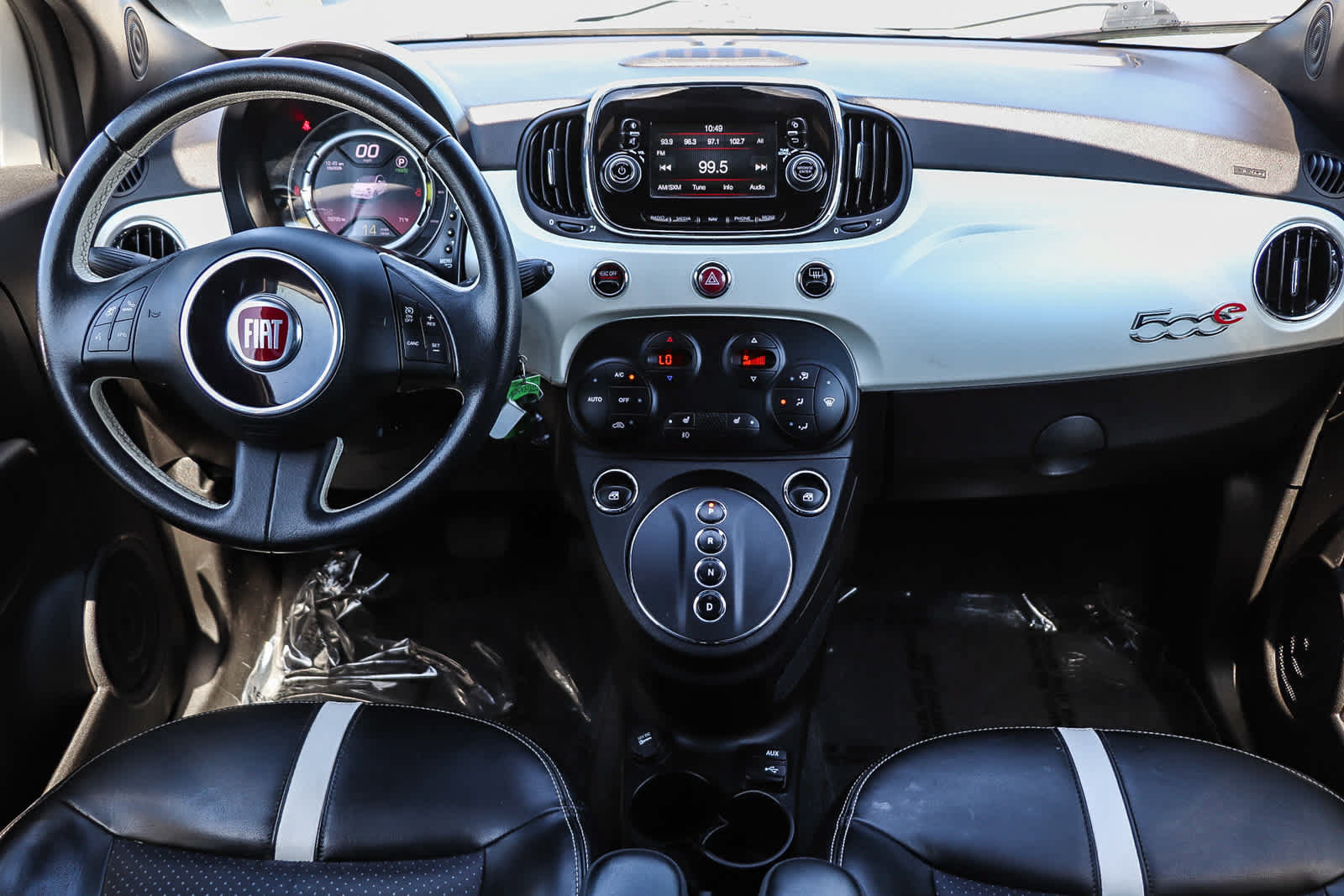Used 2016 FIAT 500 e FWD image 13