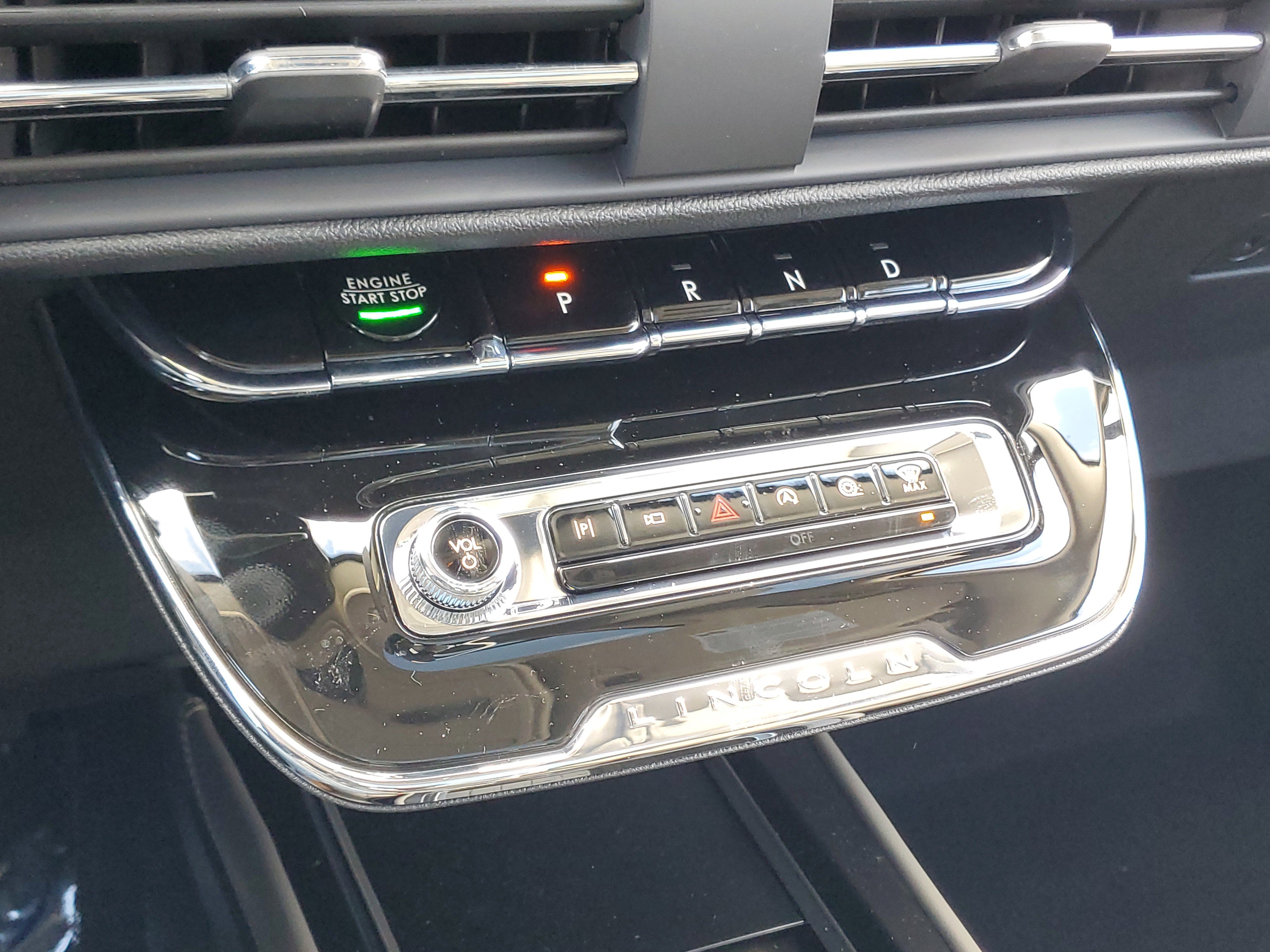 New 2026 Lincoln Corsair Premiere image 22