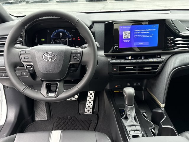 Used 2026 Toyota Camry SE w/ Convenience Package FWD image 7