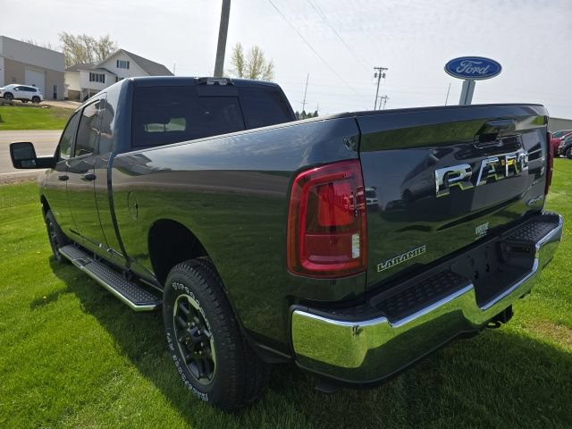New 2026 RAM 2500 Laramie AWD/4WD image 5