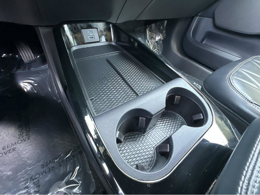 Used 2021 Ford Mustang Mach-E Select RWD image 27