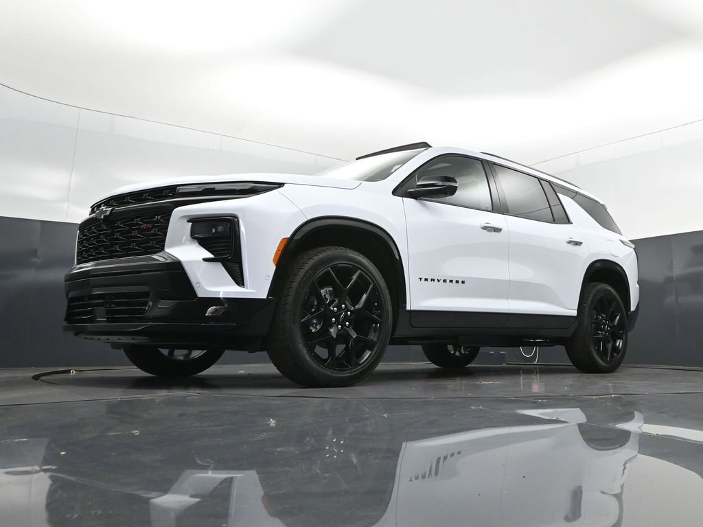 New 2026 Chevrolet Traverse RS FWD image 19