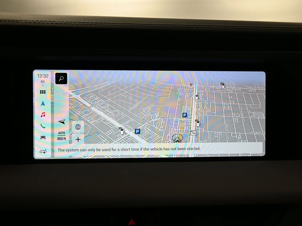 Certified 2024 Porsche Macan 4 Electric image 9