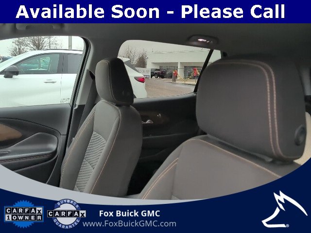 Used 2019 GMC Terrain SLE w/ Driver Convenience Package image 9