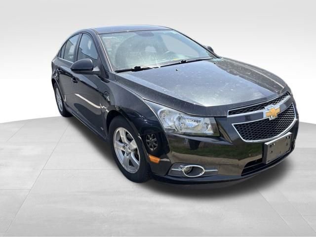 Used 2014 Chevrolet Cruze LT w/ RS Package FWD image 1