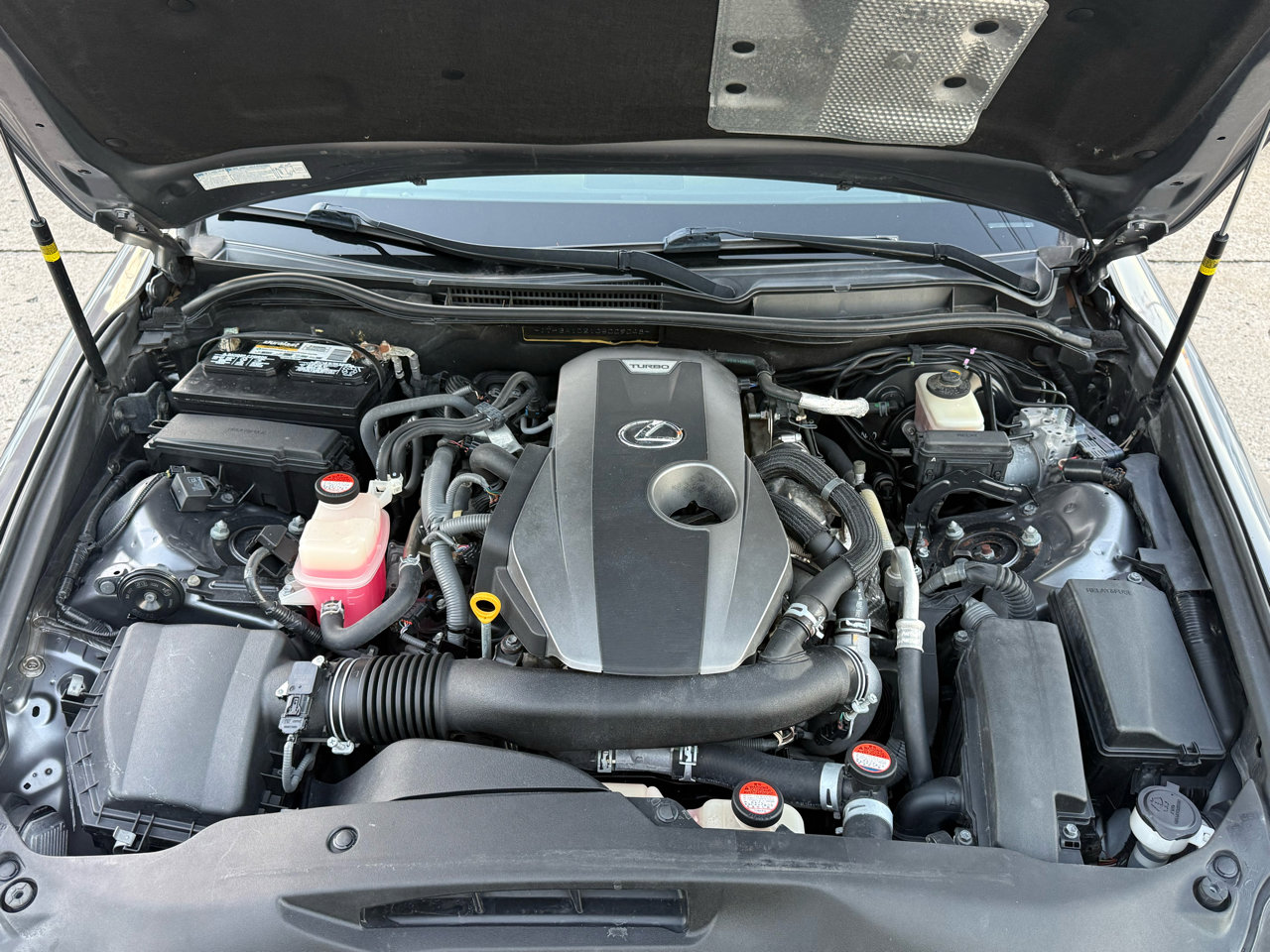 Used 2016 Lexus IS 200t image 30