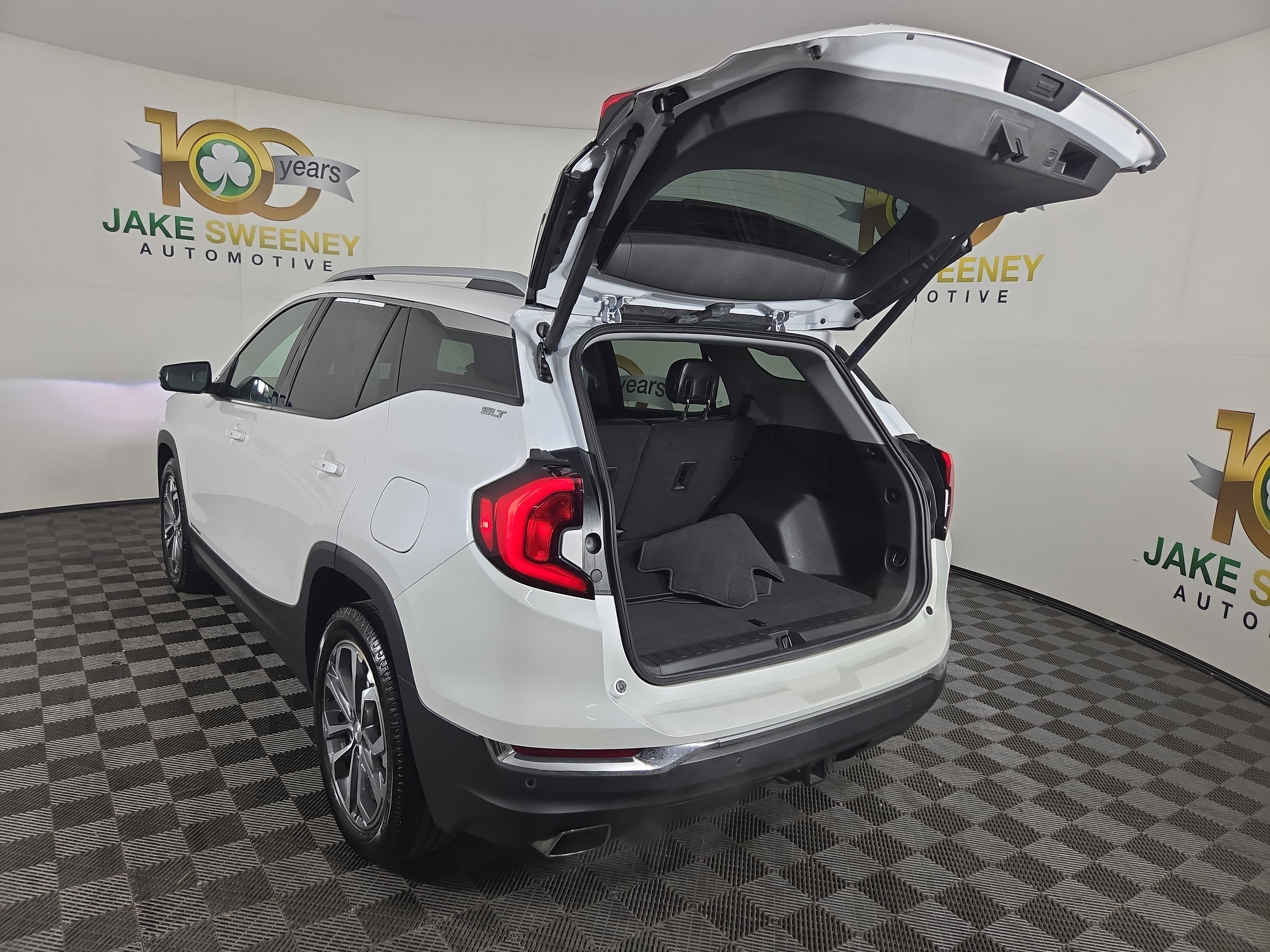 Certified 2020 GMC Terrain SLT w/ Preferred Package image 31