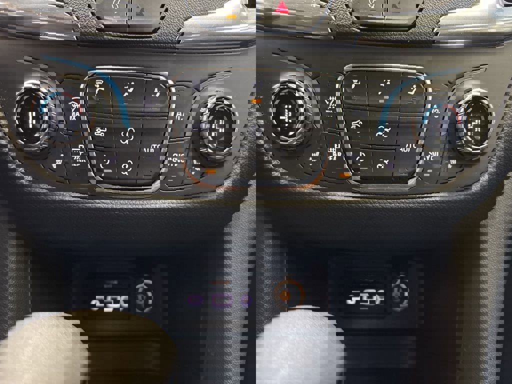 Certified 2024 Chevrolet Equinox LT image 31