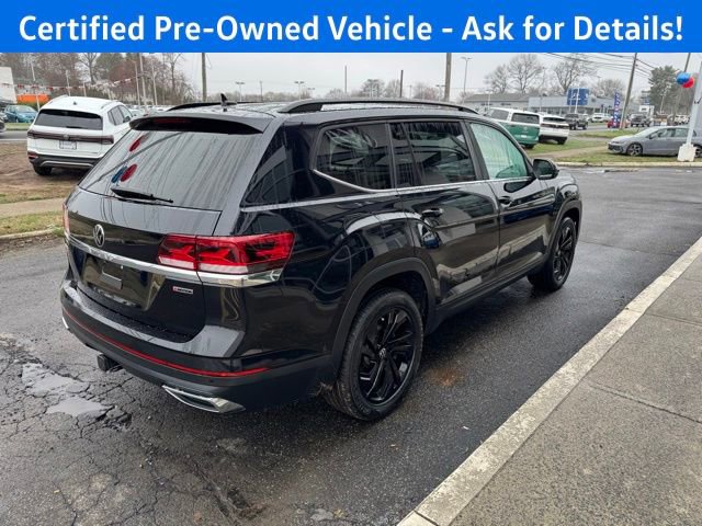 Certified 2022 Volkswagen Atlas SE image 6