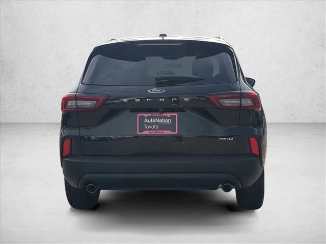 Used 2025 Ford Escape ST-Line image 7