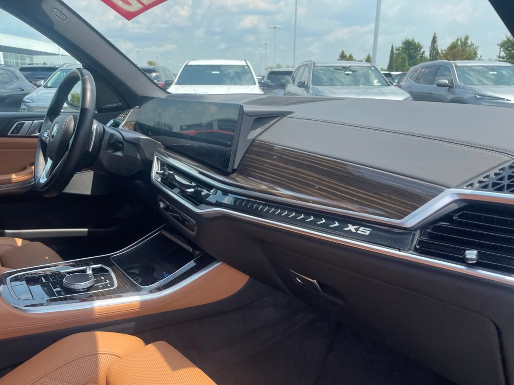 Used 2026 BMW X5 xDrive40i AWD/4WD image 31