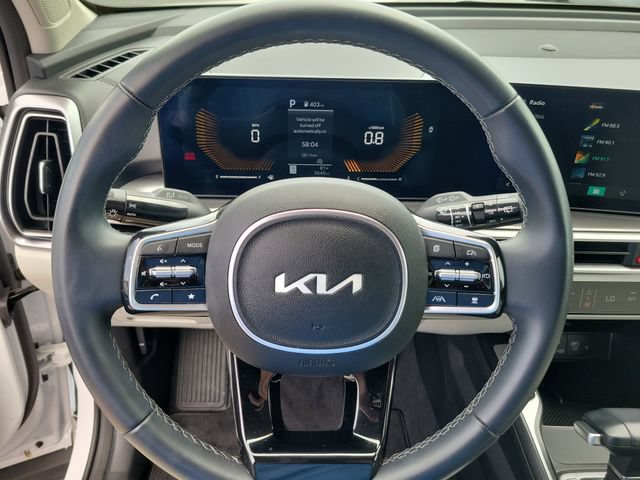 Certified 2025 Kia Sorento S FWD image 16