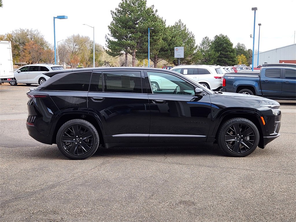 Used 2024 Jeep Wagoneer Launch Edition image 2