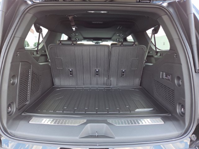 New 2026 GMC Yukon XL AT4 w/ AT4 Premium Package AWD/4WD image 22