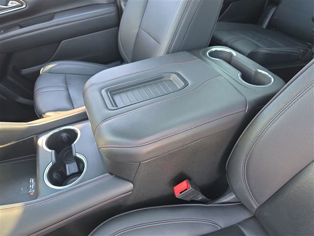 Certified 2022 Chevrolet Suburban RST w/ Sport Performance Package AWD/4WD image 26