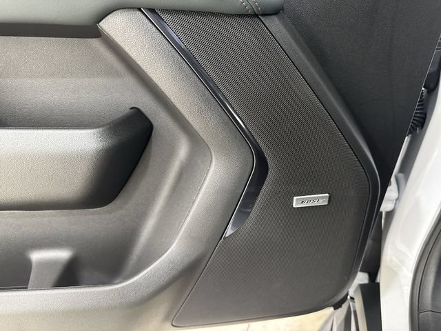 New 2026 GMC Yukon XL AT4 w/ LPO, Floor Liner Package AWD/4WD image 24