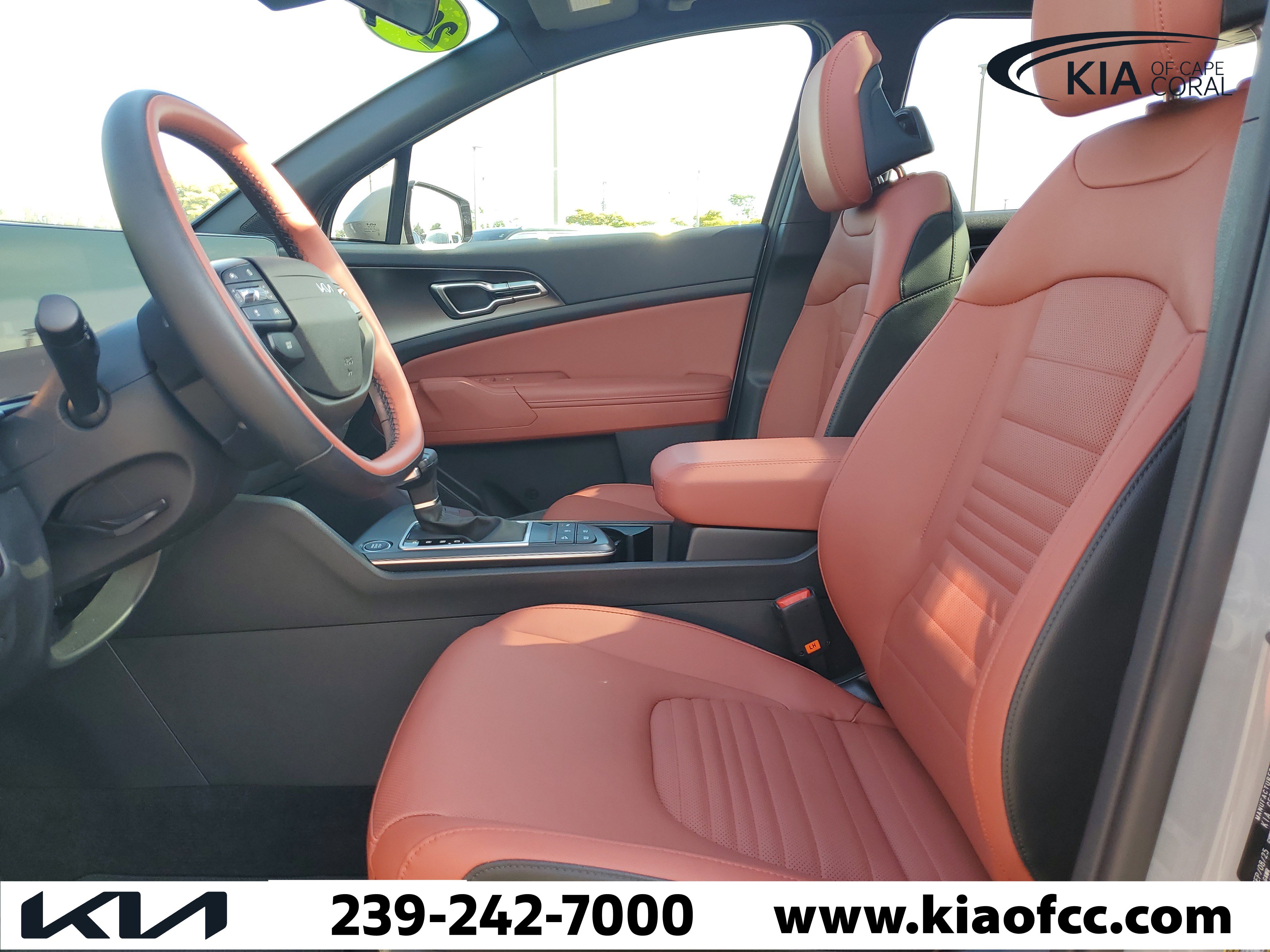 Certified 2026 Kia Sportage SX FWD image 17