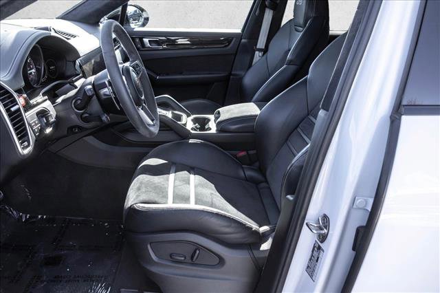 Used 2022 Porsche Cayenne GTS image 12