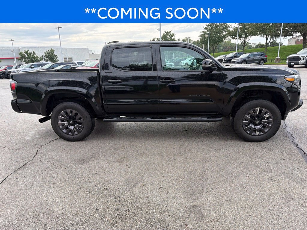 Used 2023 Toyota Tacoma Limited w/ Nightshade Package AWD/4WD image 5