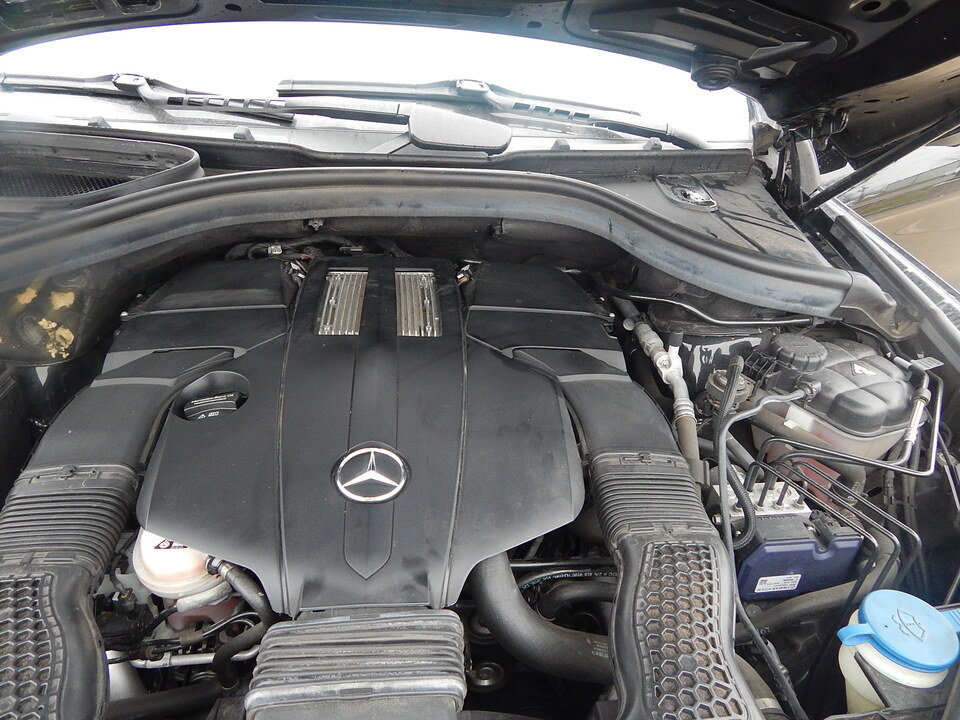 Used 2015 Mercedes-Benz GL 450 4MATIC image 10